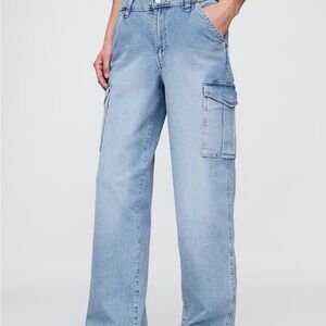 GAP Women's Mid Rise '90s Loose Cargo Jeans- US 27R